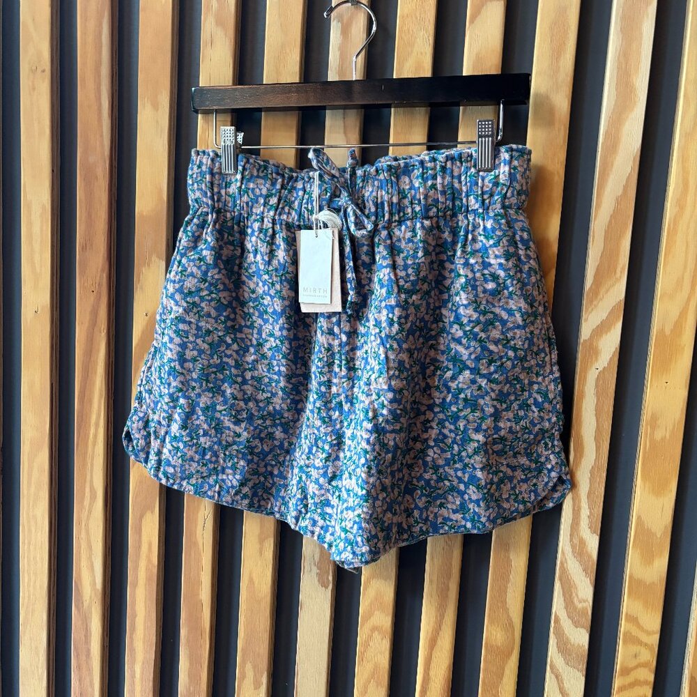 Mirth Track Shorts Size Medium in Blueberry